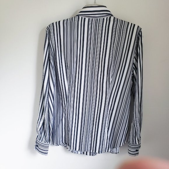 Jones New York Signature Women's Black Pin Button Down Shirt Top Blouse - Picture 7 of 13